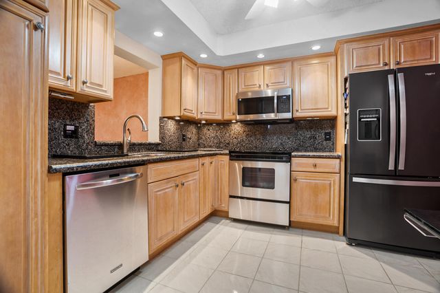 18841 Haywood Terrace 4, Boca Raton, FL 33496