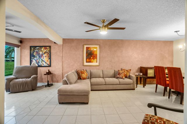 18841 Haywood Terrace 4, Boca Raton, FL 33496