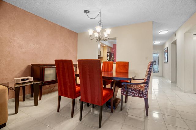 18841 Haywood Terrace 4, Boca Raton, FL 33496