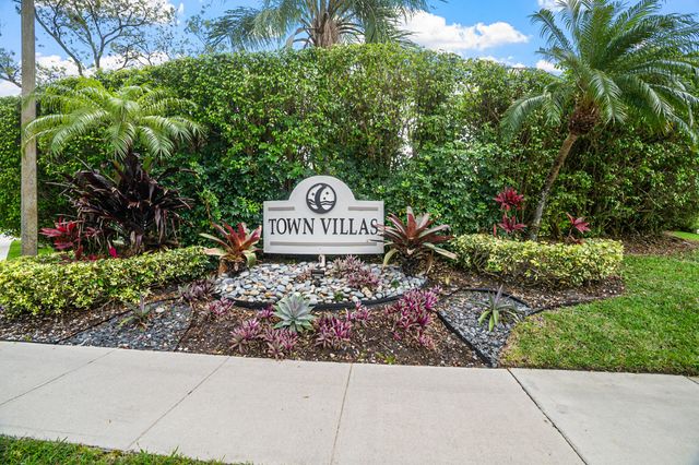 18841 Haywood Terrace 4, Boca Raton, FL 33496