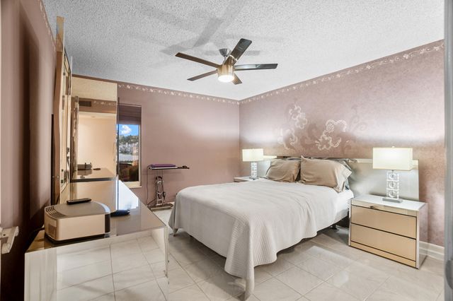 18841 Haywood Terrace 4, Boca Raton, FL 33496