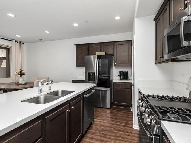 29425 Bovenzi Way, Winchester, CA 92596
