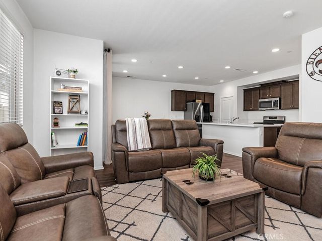 29425 Bovenzi Way, Winchester, CA 92596