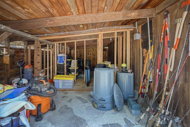 52011 Old Wickiup Road, La Pine, OR 97739