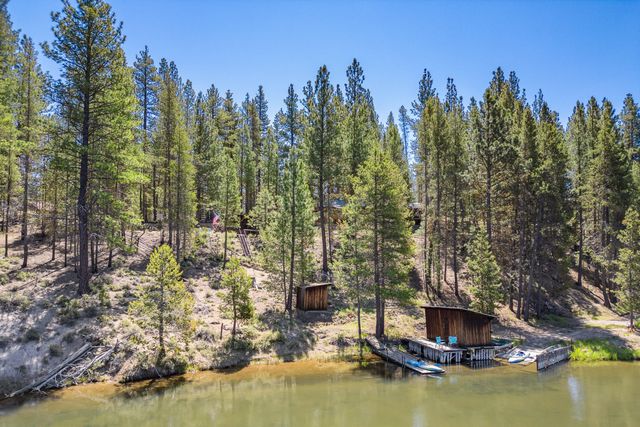 52011 Old Wickiup Road, La Pine, OR 97739