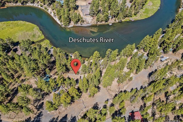 52011 Old Wickiup Road, La Pine, OR 97739