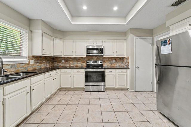 419 Pickford Drive, Katy, TX 77450