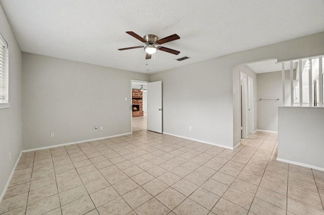 419 Pickford Drive, Katy, TX 77450