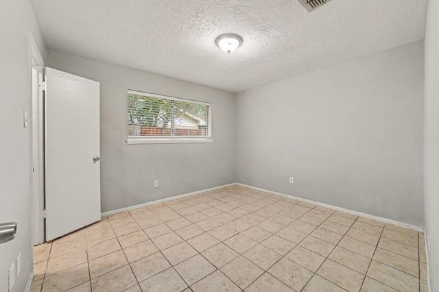 419 Pickford Drive, Katy, TX 77450