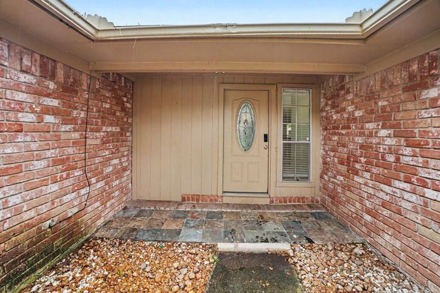 419 Pickford Drive, Katy, TX 77450