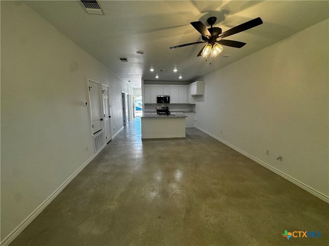 209 Elbert Lane B, Harker Heights, TX 76548