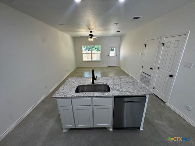209 Elbert Lane B, Harker Heights, TX 76548