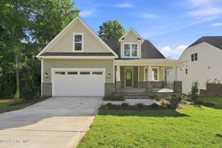 75 Plantation Drive, Southern Pines, NC 28387