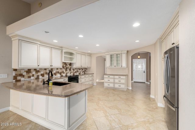 10910 W MOHAWK Lane, Peoria, AZ 85373