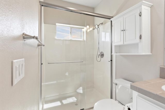 1916 Beale Cir, Lincoln, CA 95648