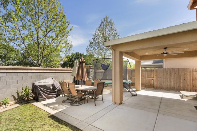 1916 Beale Cir, Lincoln, CA 95648