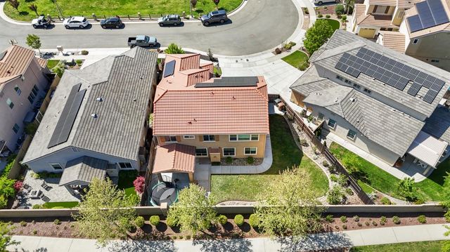 1916 Beale Cir, Lincoln, CA 95648