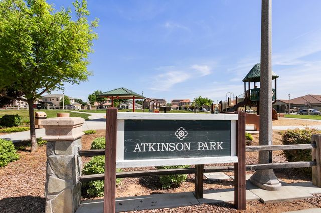 1916 Beale Cir, Lincoln, CA 95648