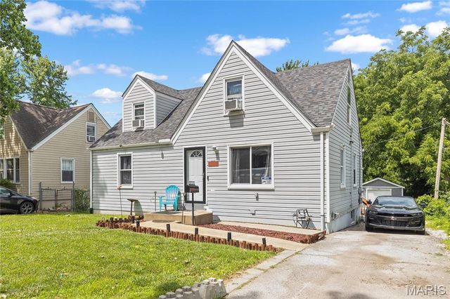 3731 Edmundson Road, St Louis, MO 63114