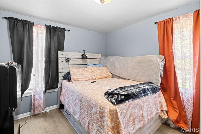 3731 Edmundson Road, St Louis, MO 63114