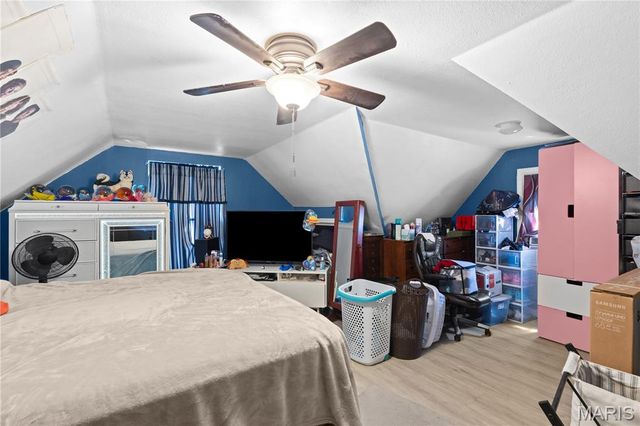 3731 Edmundson Road, St Louis, MO 63114