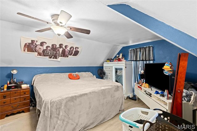 3731 Edmundson Road, St Louis, MO 63114
