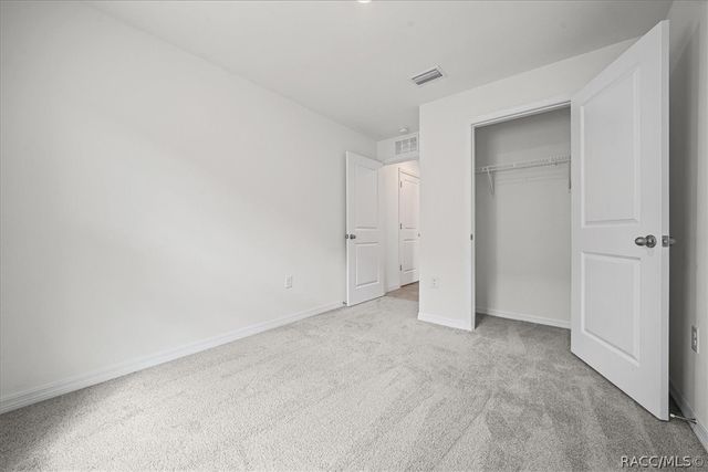 8471 Clearway Drive, Wildwood, FL 34785