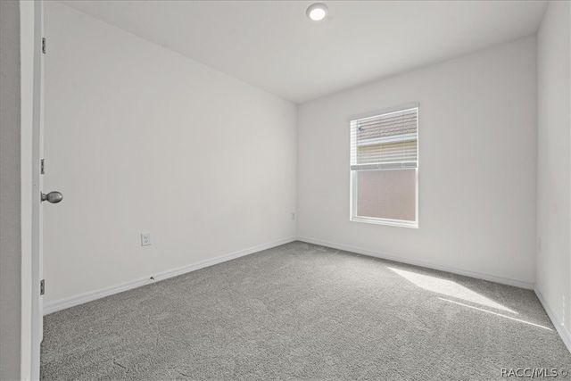 8471 Clearway Drive, Wildwood, FL 34785