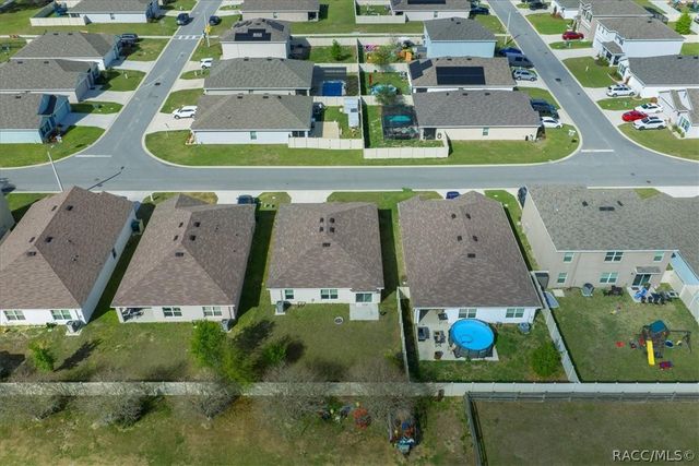 8471 Clearway Drive, Wildwood, FL 34785