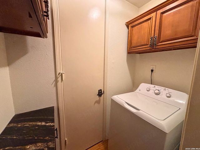 7709 Broadway Apt 323, San Antonio, TX 78209