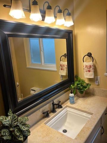 728 Saratoga Drive, Salinas, CA 93906