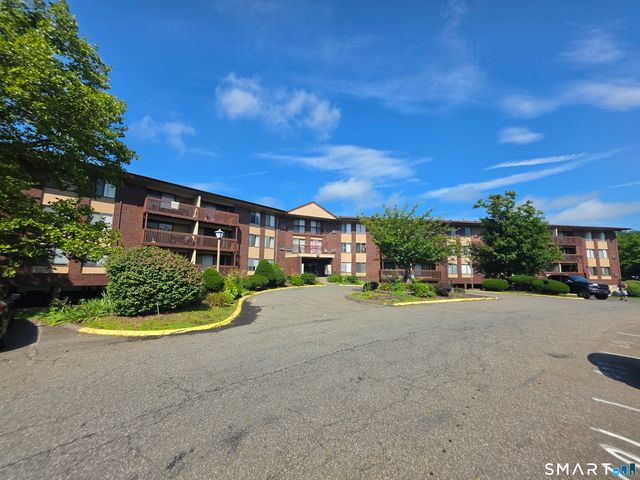 1103 Cromwell Hills Drive 1103, Cromwell, CT 06416