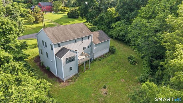 12 Juniper Road, Bloomfield, CT 06002