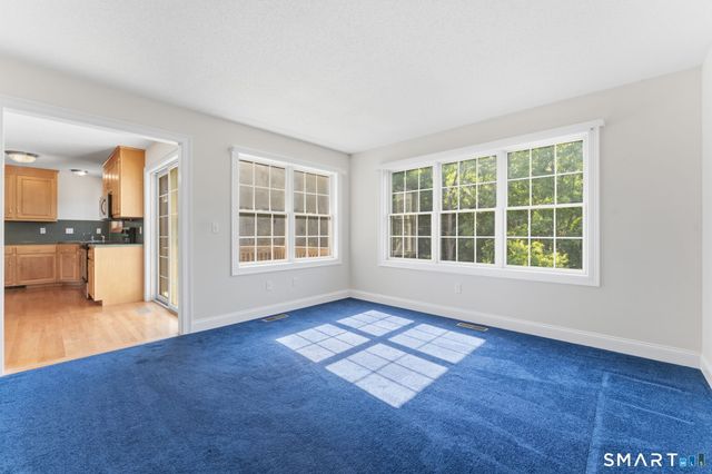 12 Juniper Road, Bloomfield, CT 06002