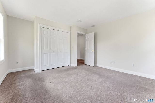 12 Juniper Road, Bloomfield, CT 06002