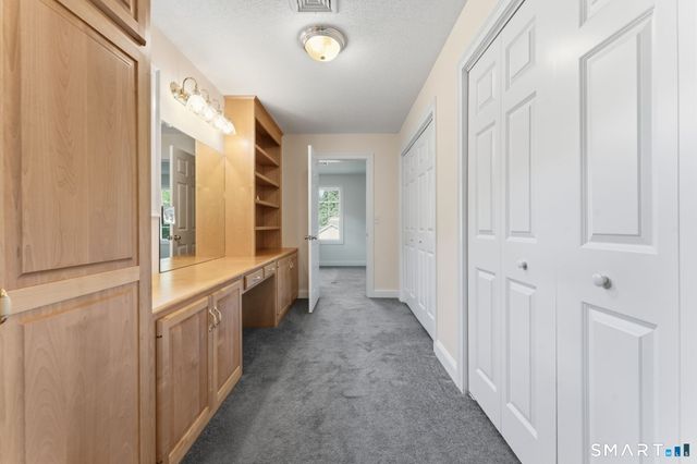 12 Juniper Road, Bloomfield, CT 06002