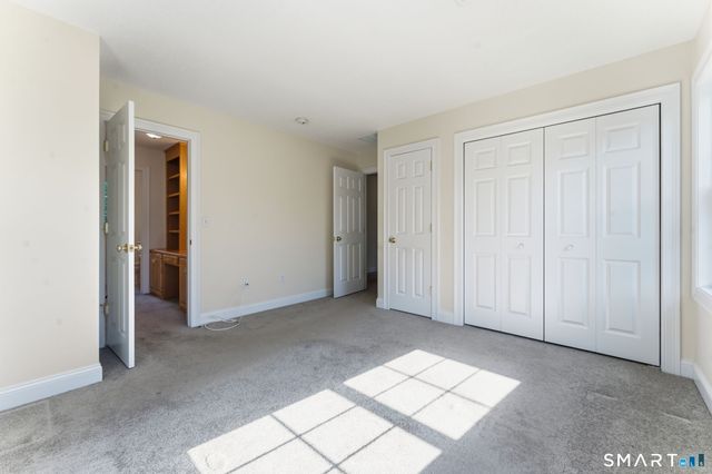 12 Juniper Road, Bloomfield, CT 06002