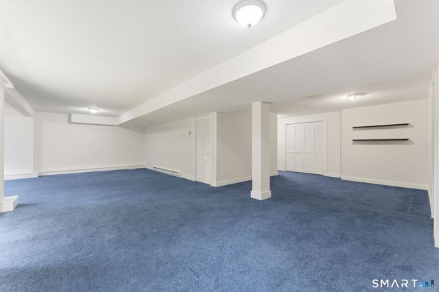 12 Juniper Road, Bloomfield, CT 06002