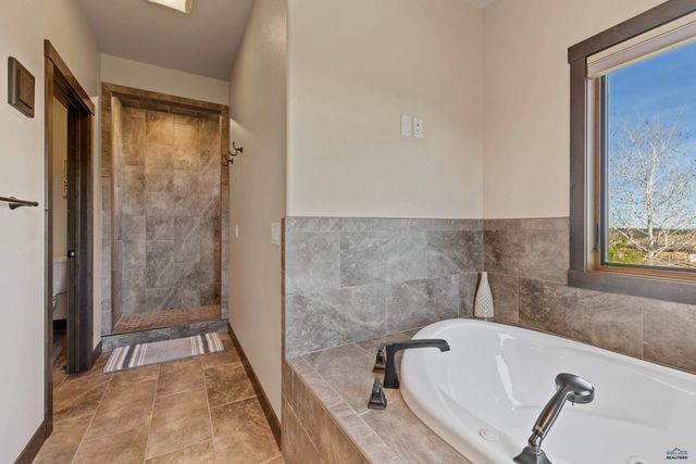 3887 ELYSIAN CT, Rapid City, SD 57702