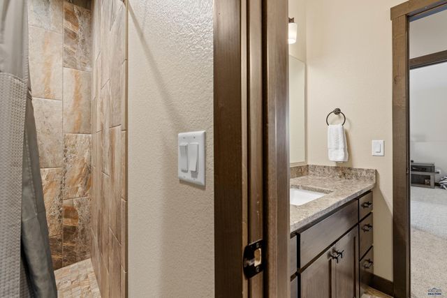 3887 ELYSIAN CT, Rapid City, SD 57702