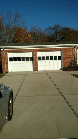 107 Davis Road, Westport, MA 02790