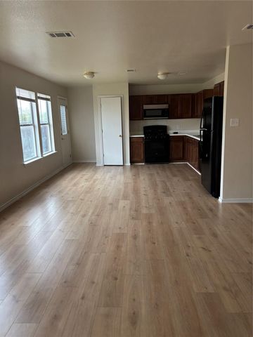11805 Stoney Meadow DR, Del Valle, TX 78617