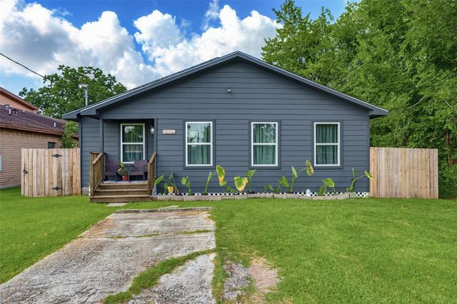 9710 Masterson Street, Houston, TX 77029