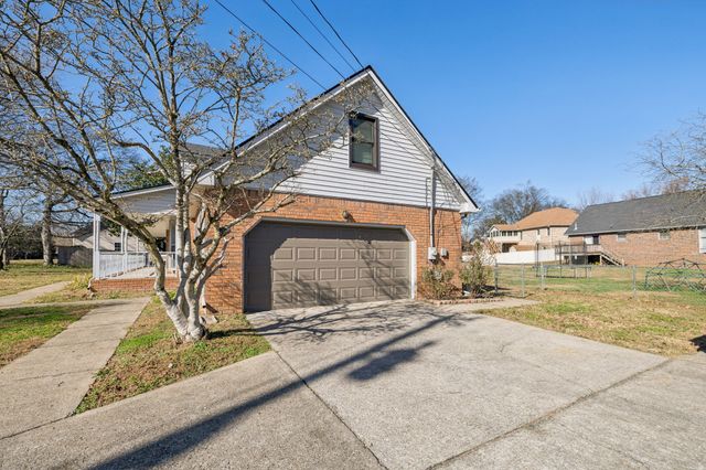 407 Oakhaven Dr, Smyrna, TN 37167