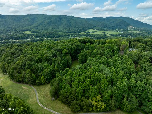 Tbd Golf Course Road, Unicoi, TN 37692