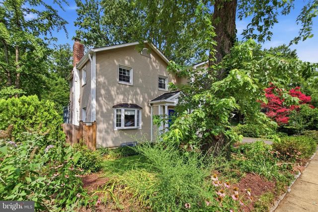 215 W GEORGE MASON RD W, Falls Church, VA 22046