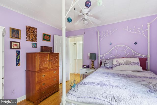 215 W GEORGE MASON RD W, Falls Church, VA 22046