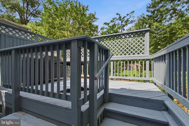 215 W GEORGE MASON RD W, Falls Church, VA 22046