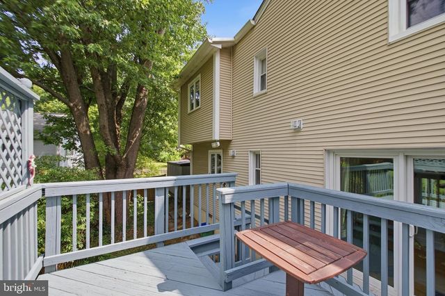 215 W GEORGE MASON RD W, Falls Church, VA 22046