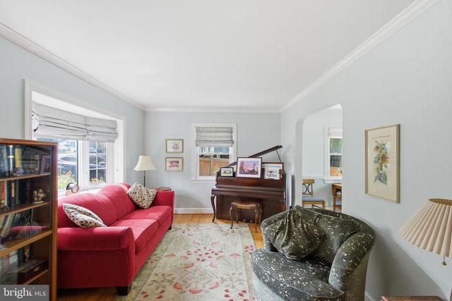 215 W GEORGE MASON RD W, Falls Church, VA 22046